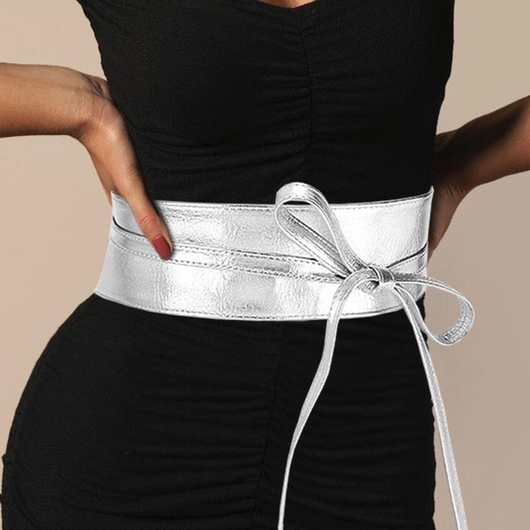 Metallic Silver Vegan Leather Obi Wrap Statement Belt - Picture 1 of 3